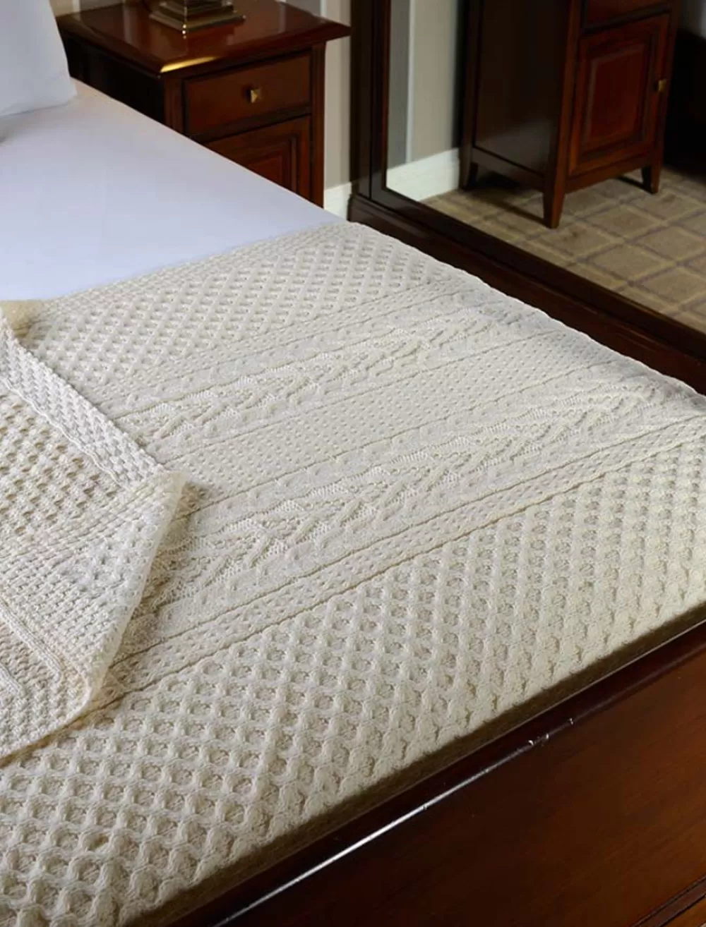 Flash Sale Regan Clan Throw, Wool Throw, Irish Throw, Throw Over, Sofa Throw, Sullivan Clan Throws